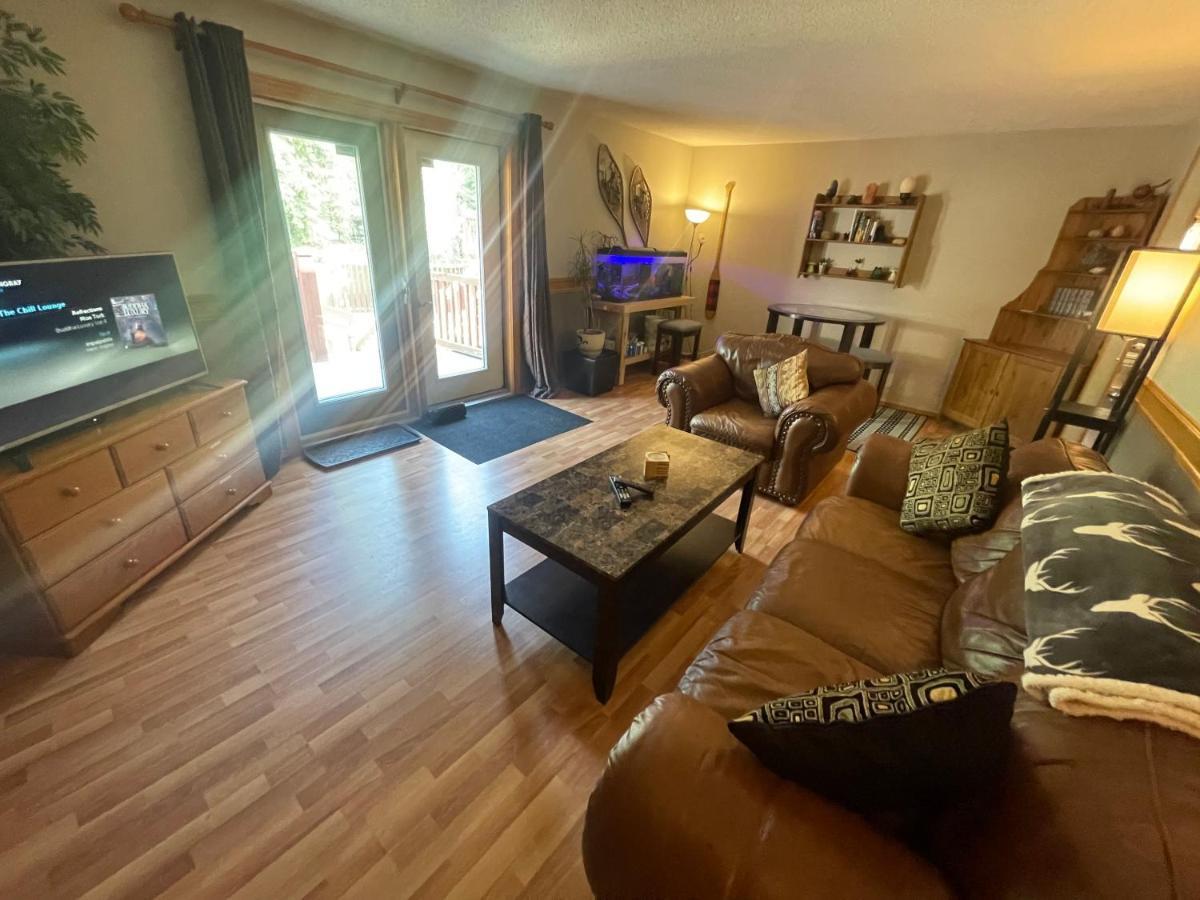 Blaeberry Valley Vacation Rentals Golden Ngoại thất bức ảnh